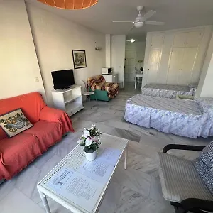 https://estudio-junto-al-mar.es-andalucia.com